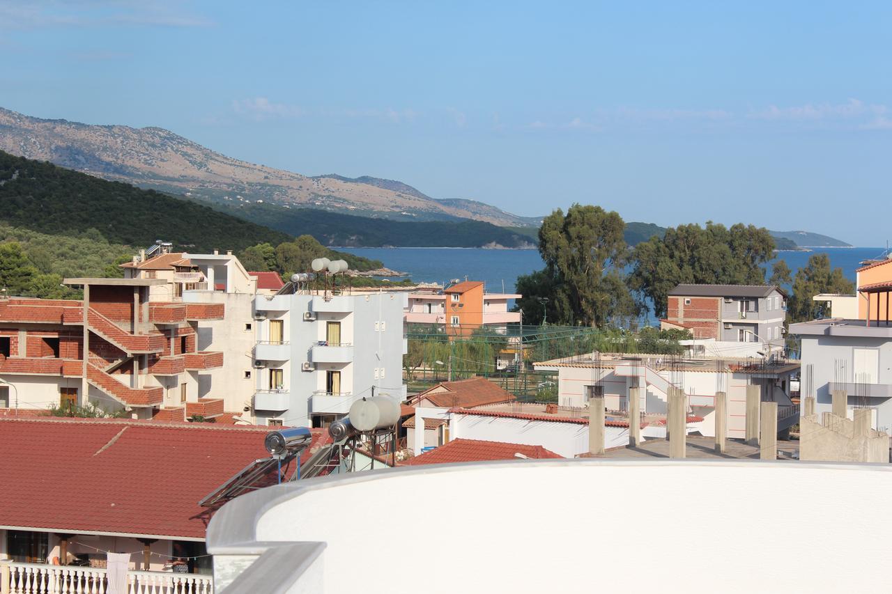 Family Hotel Haruni Ksamil Exteriör bild